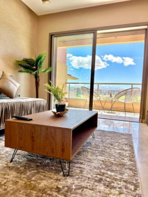 Prestigia Golf City & Pool 2 BR Luxury Comforts